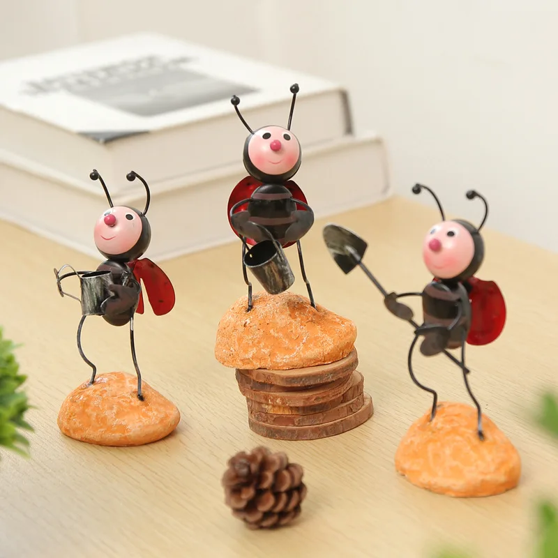 Creative Iron Ant Ladybug Miniature Figurines Ornaments Cartoon Insects Model Desktop Crafts Home Decor Children Toy Gifts | Дом и сад
