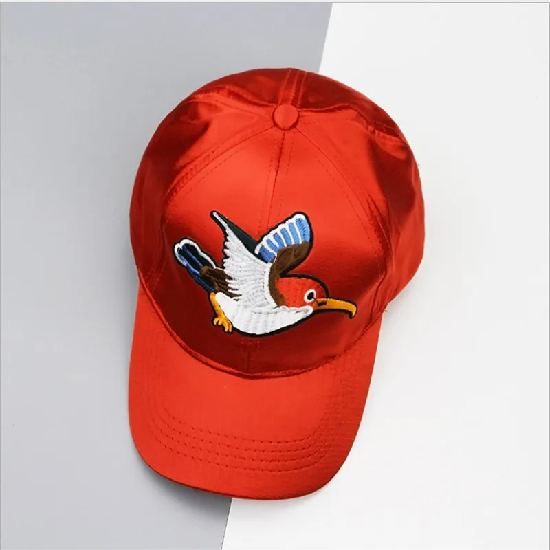 Модные бейсбольные кепки Snapback для женщин и мужчин с вышивкой в виде птицы