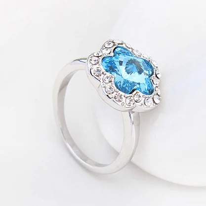Кристаллы в форме цветов от Swarovski Обручальное кольцо Модные ювелирные изделия