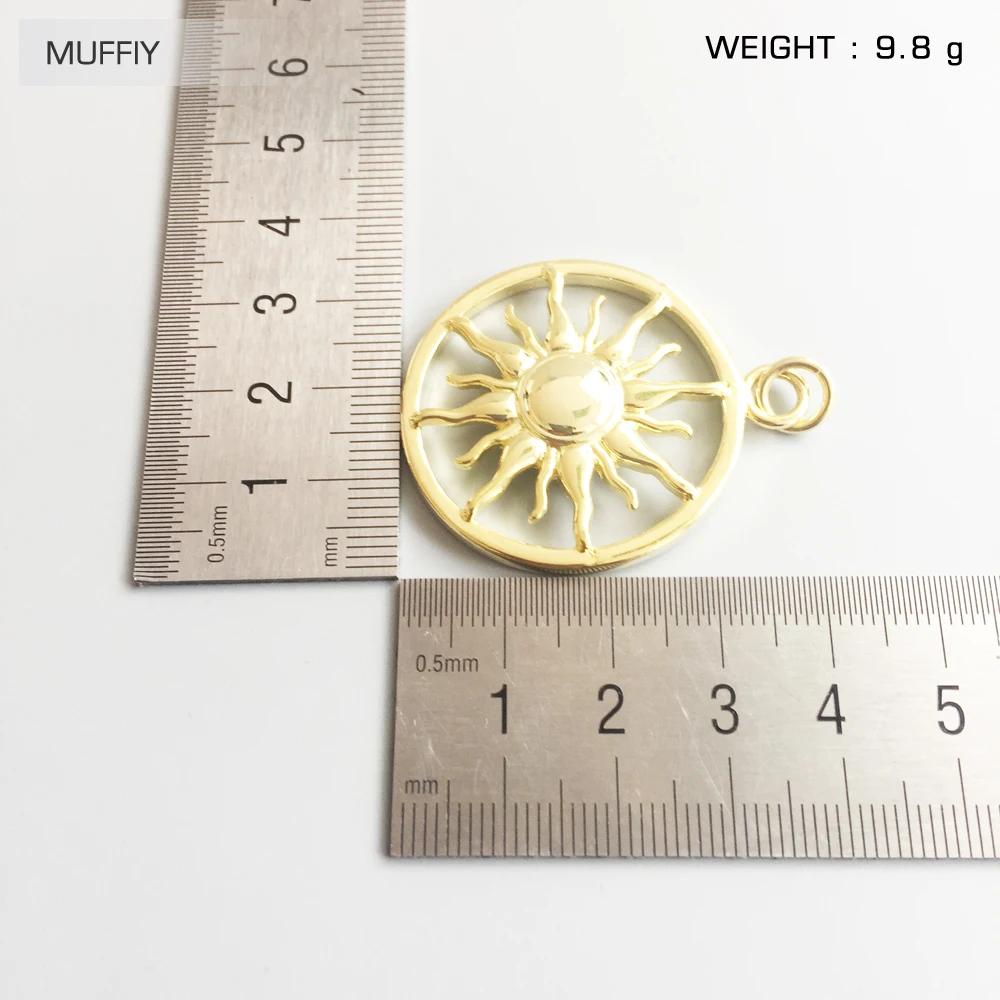 Золотое солнце кулон Европа Стиль необходимые вещи ювелирные изделия 2017 подарок