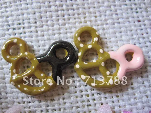 

15pcs/lot flat back resin resin biscuit ,DIY resin craft accessories fashion resin cabochons