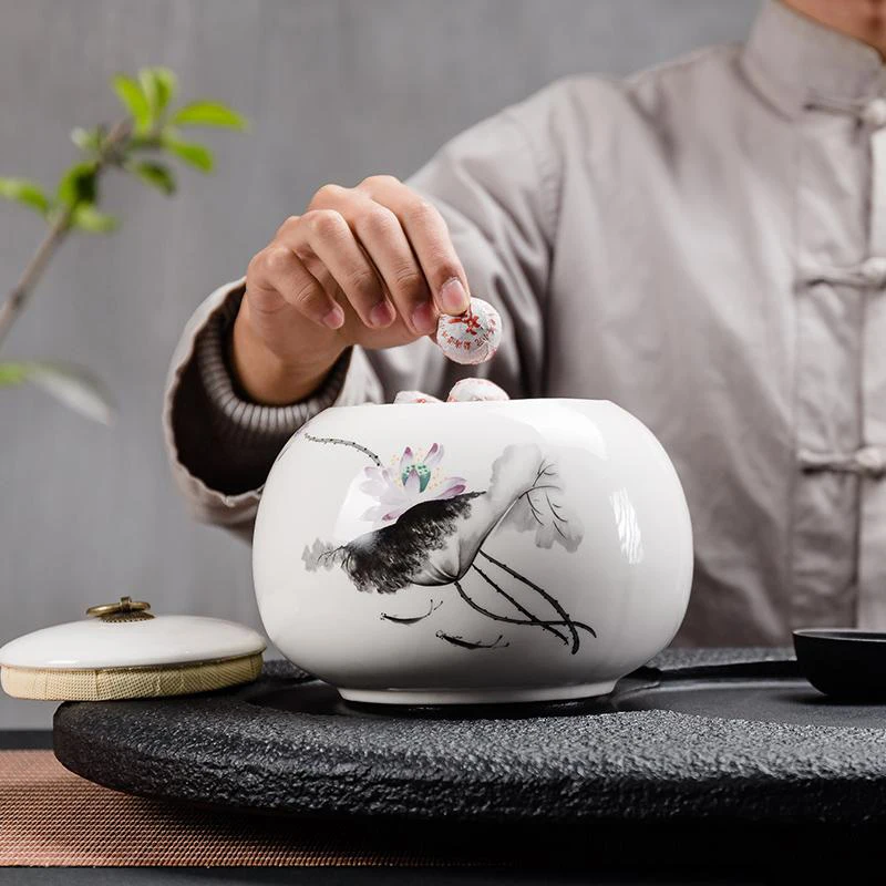 

High Capacity 600g Ceramic Tea Cans Creative Hand Painted Caddy Tea Spice Jar Food Storage Bottles Kung Fu Tea Sealed Canister