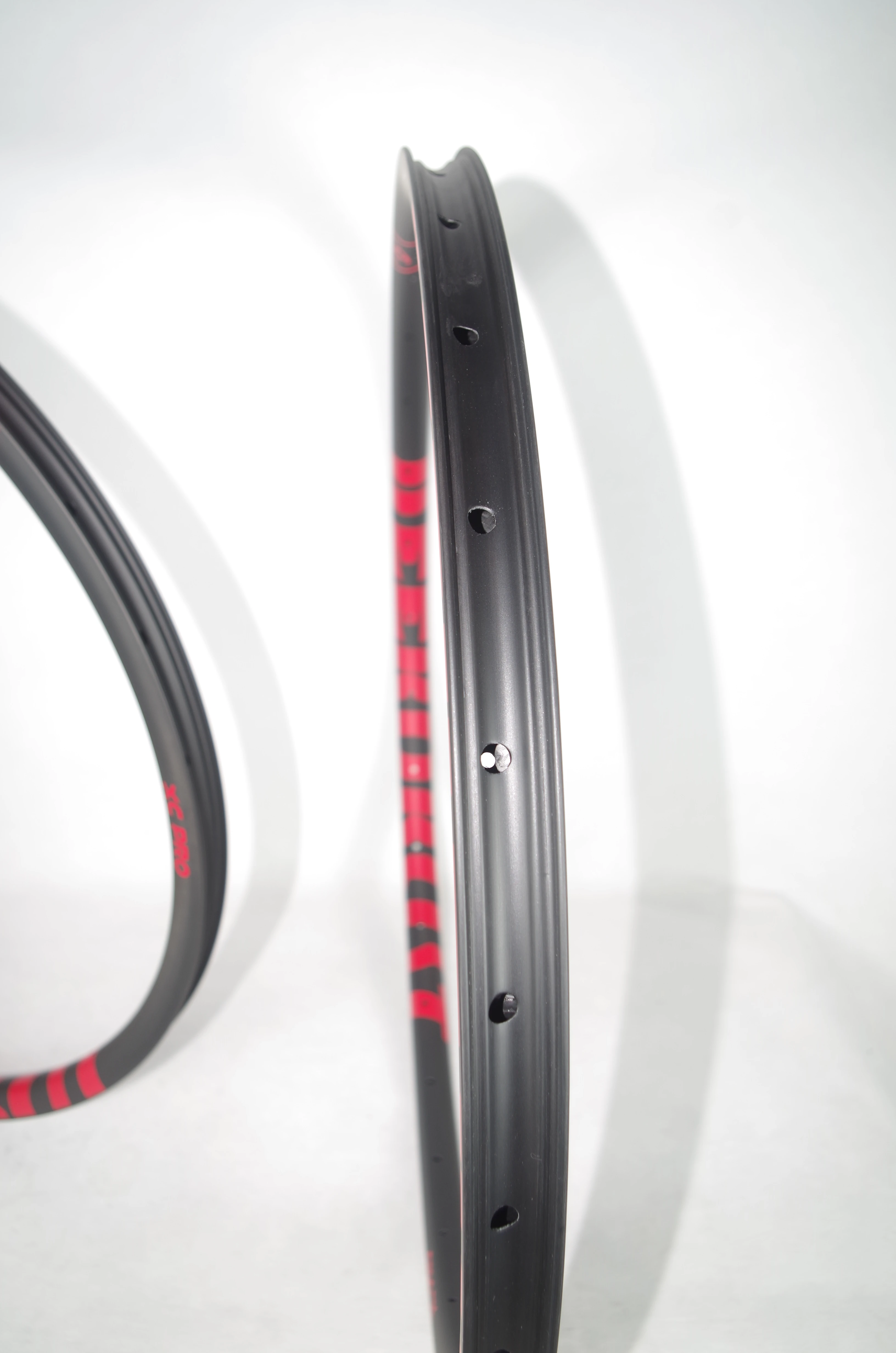 320g 29er Асимметричные карбоновые колеса для горного велосипеда 24 мм x 30 XC гоночный
