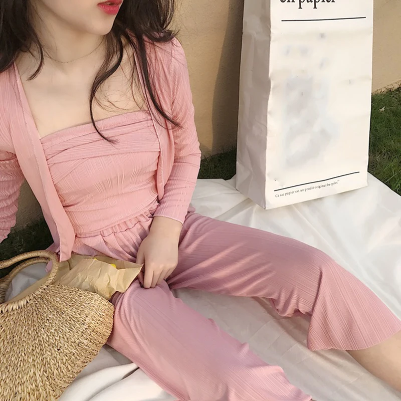 Миниатюрный комплект короткой женской одежды Корейская версия кардиган