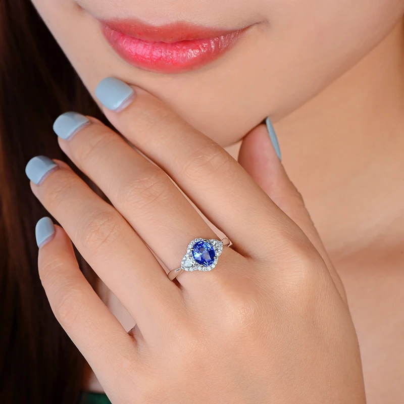 Рисунок 4 - CaiMao 1.51ct натуральный Овальный