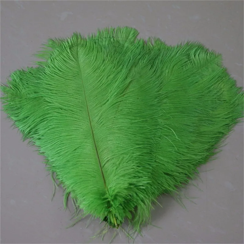 Перо страусиного хвоста зеленое лаймовое 50 шт. мягкое чистое перо для