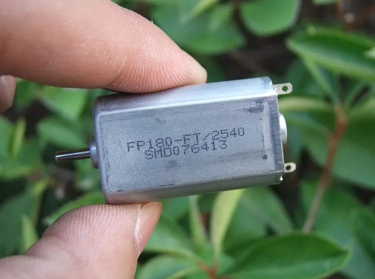 1 шт. DM068 180 Высокоскоростной микро мотор с короткой осью длина вала 6 мм Игрушечная