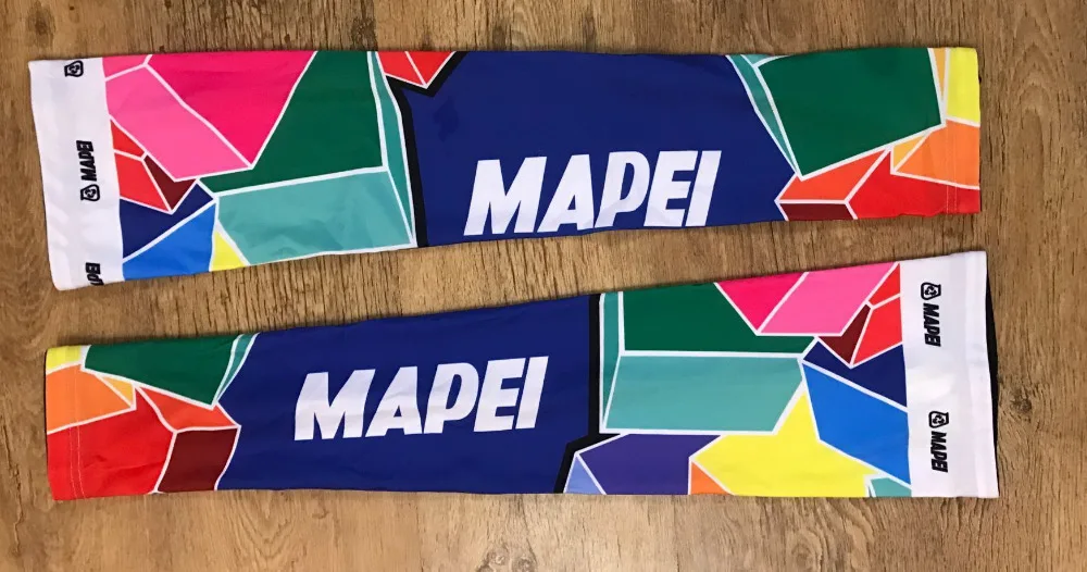 2017 MAPEI команда велосипедные Поляризованные Солнцезащитные Armwarmer с защитой от УФ