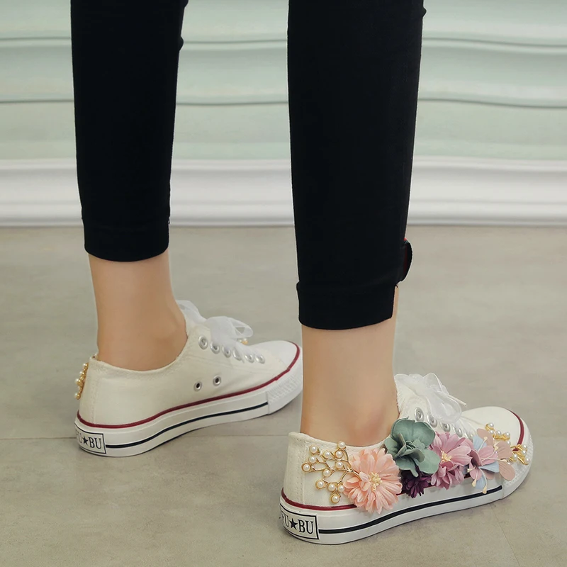 2019 fashion appliques flowers casual shoes ladies flats canvas woman sneakers white black walking MS-108 | Обувь