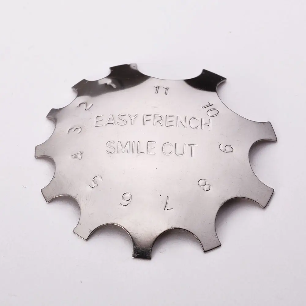 Металлическая U образная линия для ногтевого дизайна с французскими смайликами