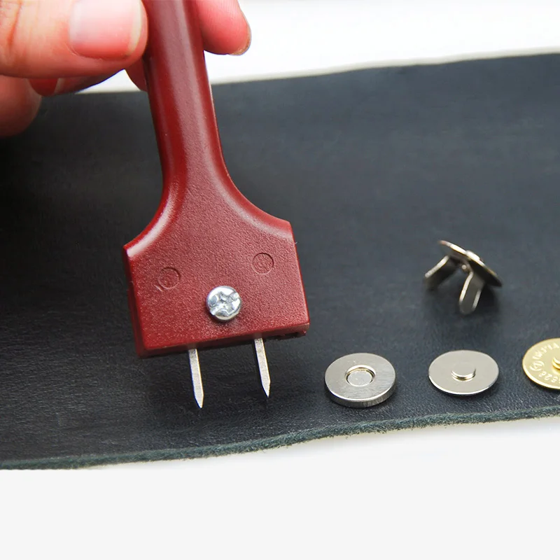 

Leather Craft Tool 4mm Hole Punches Lacing Stitching Punch DIY Vent Magnetic Buckle Adjustable Nail Claw Buckle Tools