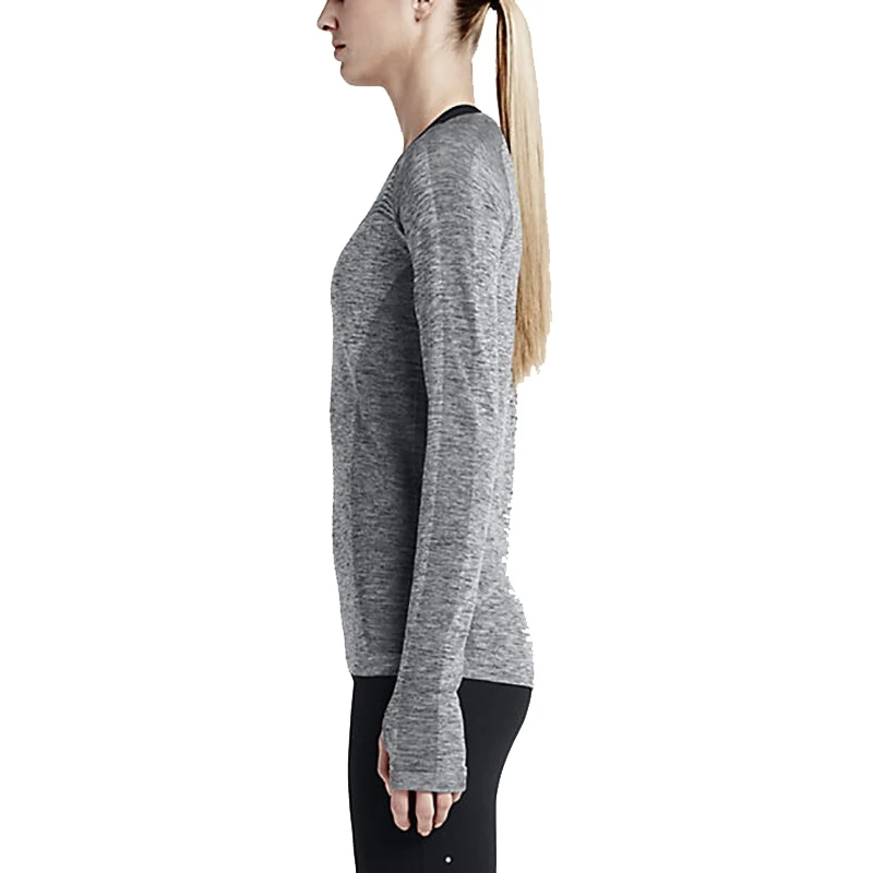 Новое поступление оригинальных женских трикотажных футболок NIKE DRI-FIT с длинным