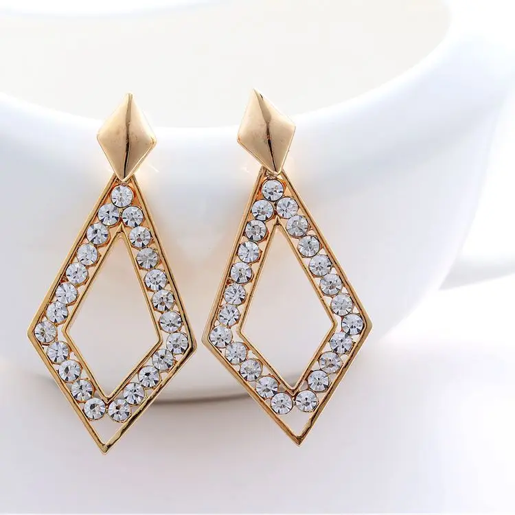 2020 новые серьги простые высококачественные от swarovski оптовая продажа изящные