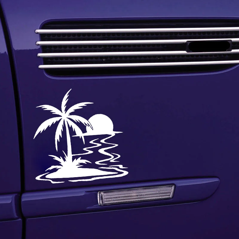 

QYPF 15.5cm*14.9cm Interesting Falling Sun Setting Trees Stand To Vivid Vinyl Car Sticker Delicate Window Decal C18-0492