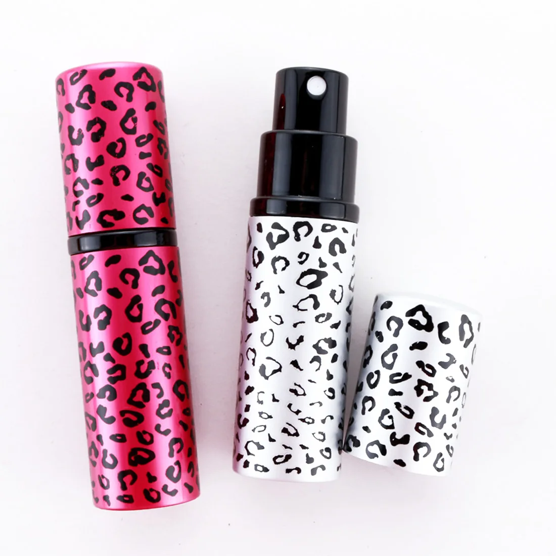Anodized aluminum shell spray bottle perfume sub-bottle 10ml lip-print glass mini pressed empty | Красота и здоровье