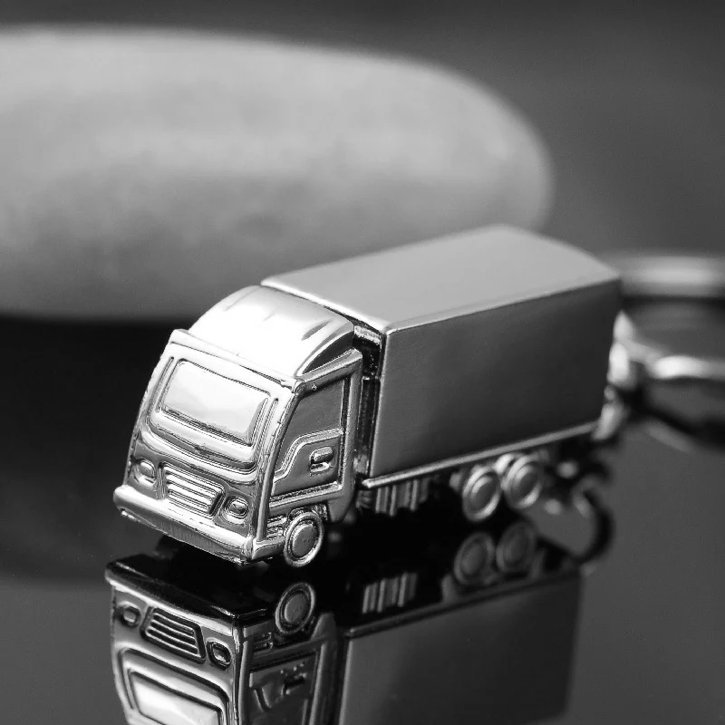 Original New Metal Truck Keychain For Men Fashion Novelty Car Charm Key Chain Male Trinket Ring Bag Jewelry Gift | Украшения и