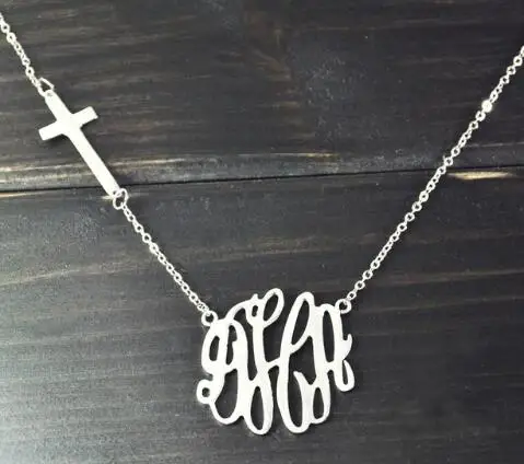 Alloy silver color Инициалы монограмма сплава кулон на заказ ожерелье, персонализированные украшения крест кулон крест ожерелья монограмма ожерелье - Окраска металла: Alloy silver color