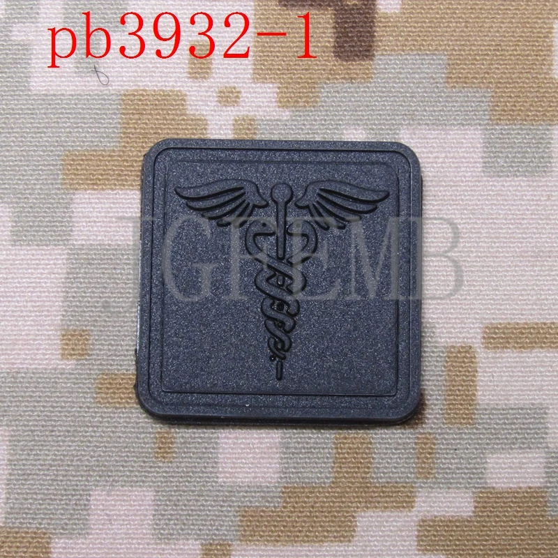 pb3932 all black 2 шт. DEVGRU медицинский спасательный тактический боевой дух военный 3D ПВХ патч - Цвет: pb3932 all black