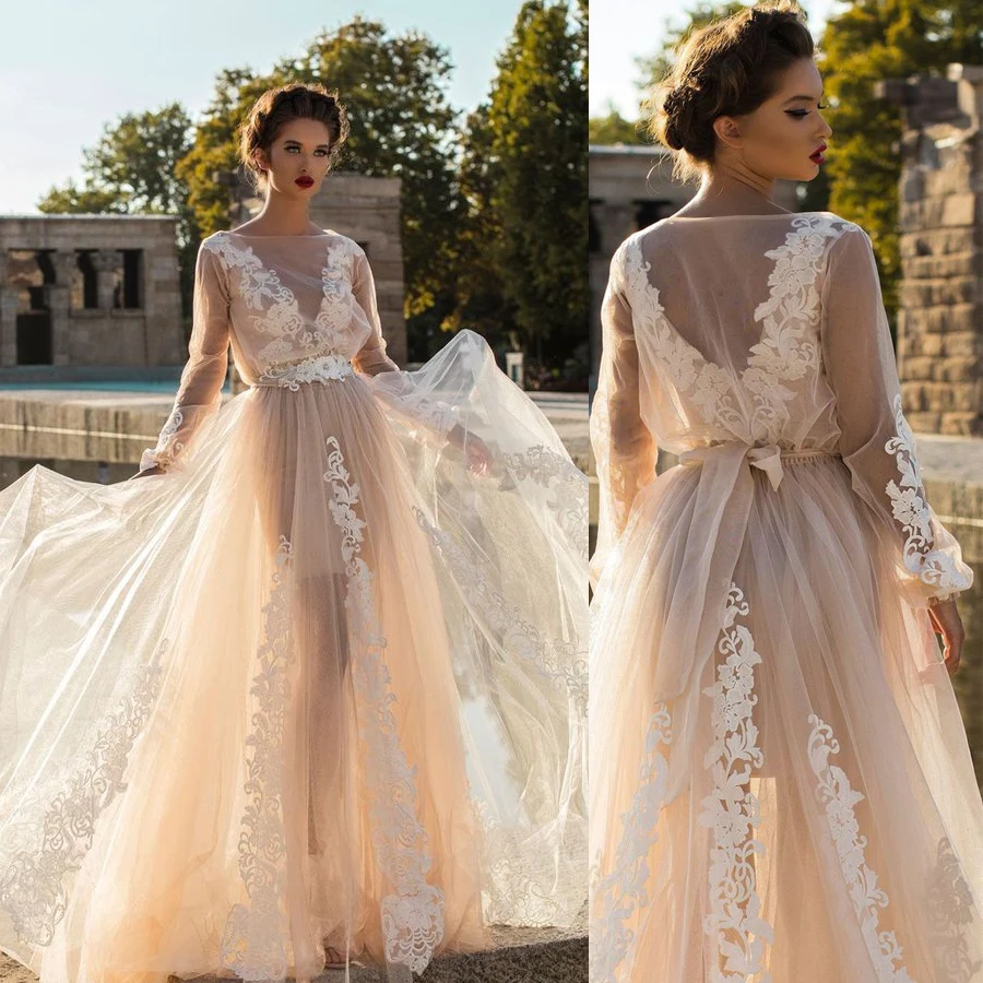 Платье Свадебное Тюлевое ТРАПЕЦИЕВИДНОЕ с глубоким вырезом длинная аппликация