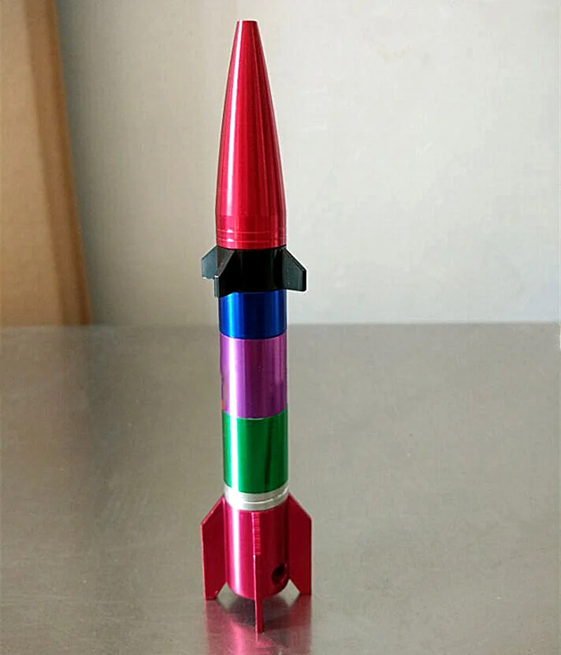 Высококачественная металлическая трубка в форме ракеты для курения табака