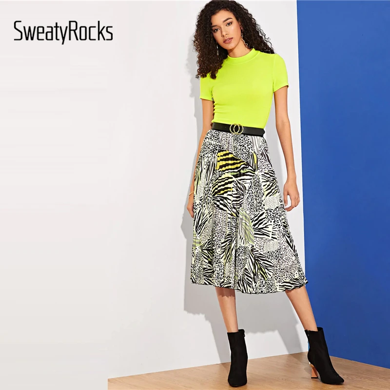 SweatyRocks, облегающий неоновый зеленый топ с воротником, уличная одежда, короткий рукав, тонкие базовые футболки, летние повседневные женские облегающие футболки