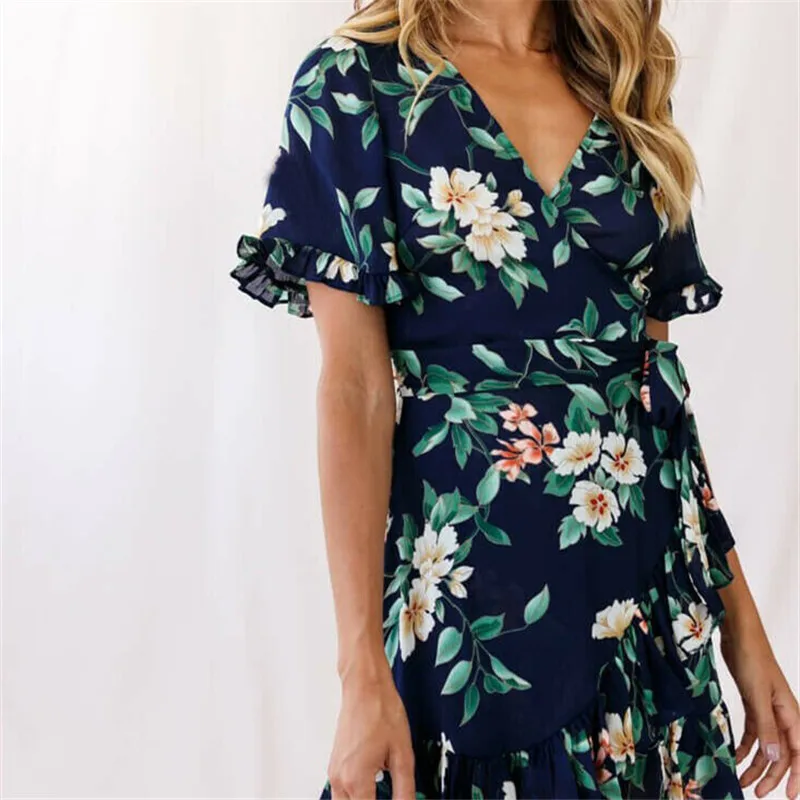 Женское богемное платье с запахом летнее пляжное мини коротким рукавом и v