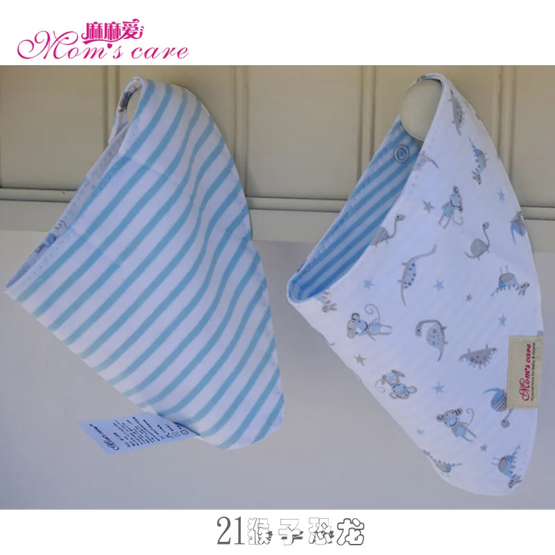 

1Pcs Boys And Girls Baby Bibs Bandana Triangl Feeding Accessories Cotton Toddler Scarf Two Button Two-sided Wholesale 2015 New