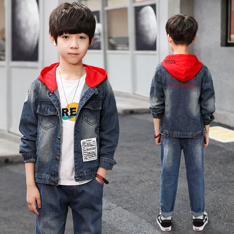 Комплекты детской одежды для маленьких мальчиков джинсовый костюм 2019 новые