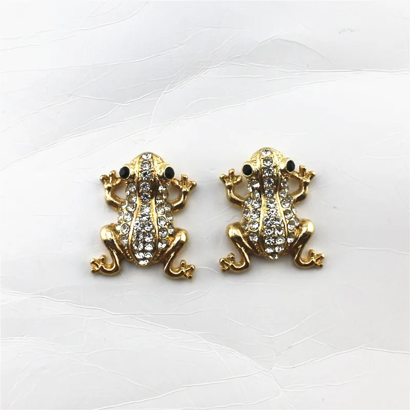 Новые инкрустированные полудрагоценные серьги в японском и корейском стиле виде