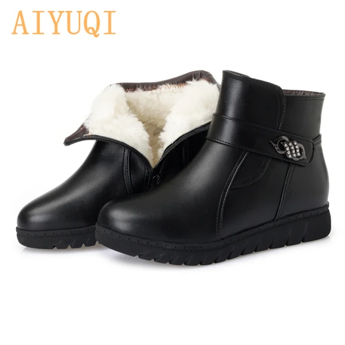AIYUQI женские короткие зимние ботинки г. Новые зимние сапоги из натуральной кожи женские шерстяные ботинки, большие размеры 41, 42, 43 женские ботинки для матери на плоской подошве - Цвет: black wool