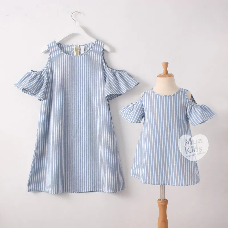 Платья для мамы и дочки платье в полоску с бантом летняя одежда свадьбы