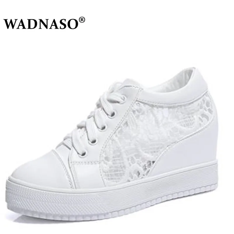 Женские туфли на танкетке со скрытым каблуком и шнуровкой|Женские кроссовки