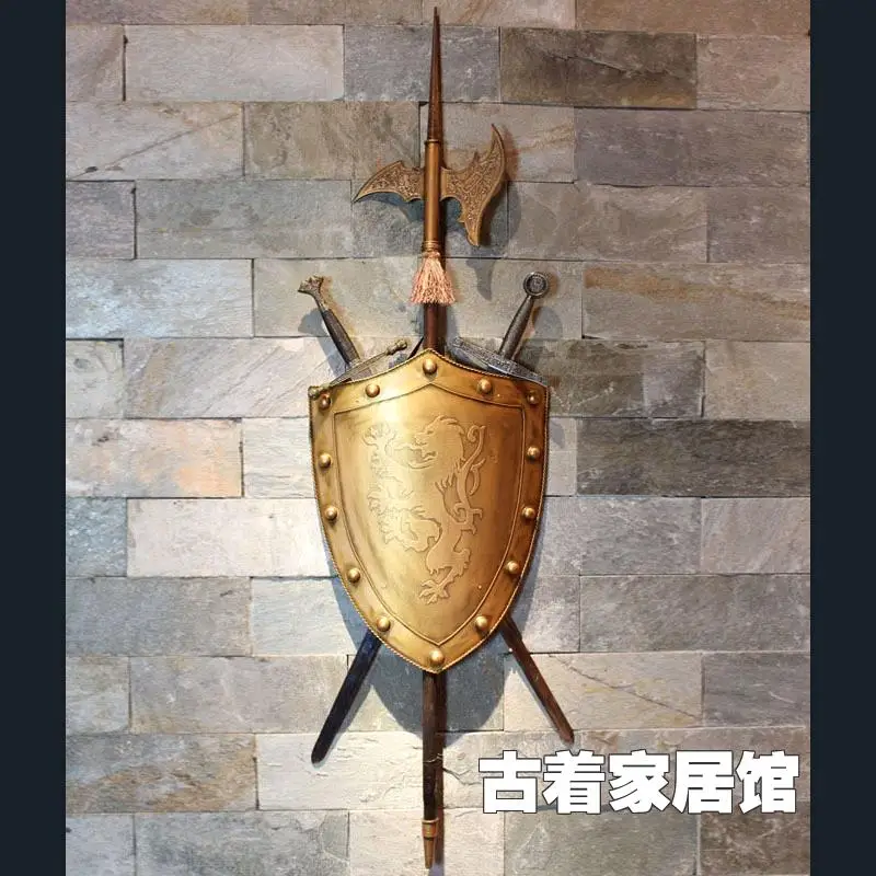 Ретро Бар Ювелирные изделия/Железный щит меч топор/Европейский отель лобби