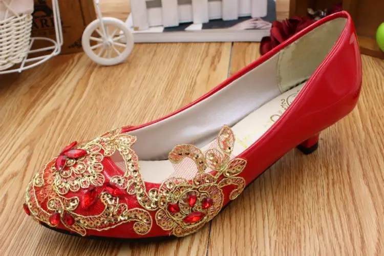 Туфли-лодочки женские на низком каблуке 3 см Роскошные ручной работы красные