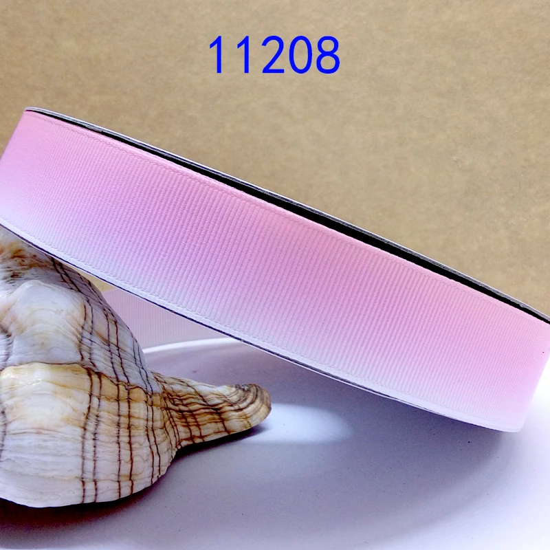 Бесплатная доставка 50 ярдов Мультяшные градиентные цветные печатные корсажные