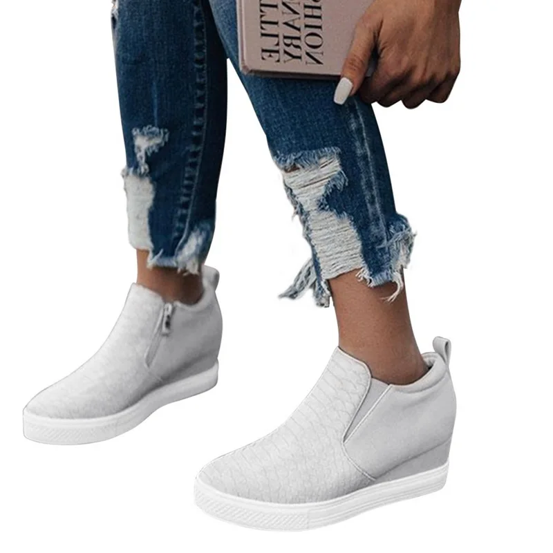 White SHUJIN Women PU Leather Shoes Female Wedge Flat Shoes Solid Walking Sneakers Ladies Zipper Platform Sandals Zapatos De Mujer - Цвет: White
