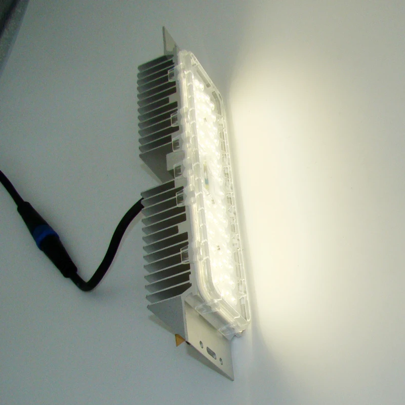 Светодиодный модуль уличных фонарей 60 Вт IP67 водонепроницаемая Масляная Станция