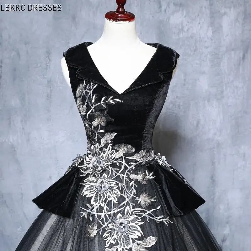 Платье для выпускного вечера с v образным вырезом кружевом черным тюлем и