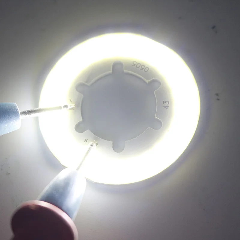 круглый источник света