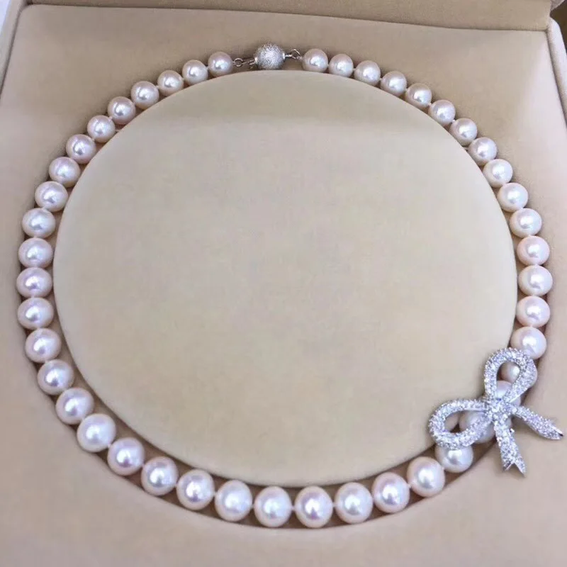 Preço Sinya 9-10mm Natural Redonda Pérola Beads Strand Colar Gargantilha Com Pingente De Design De Moda Para As Mulheres Meninas Da Mamã Presente Da Jóia Fina