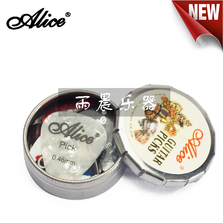 

Alice guitar pick 0.46mm 0.71mm 0.81mm each has 4 pieces in a Cute Mini Metal Tin Box A total of 12piece