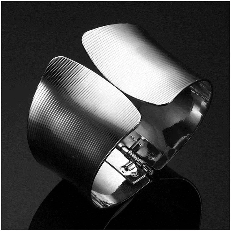 

Shineland Fashion 2021 Geometric Big Statement Open Cuff Bangle Pop Punk Metal Women Charm Bracelets Party Jewelry bijoux Gifts