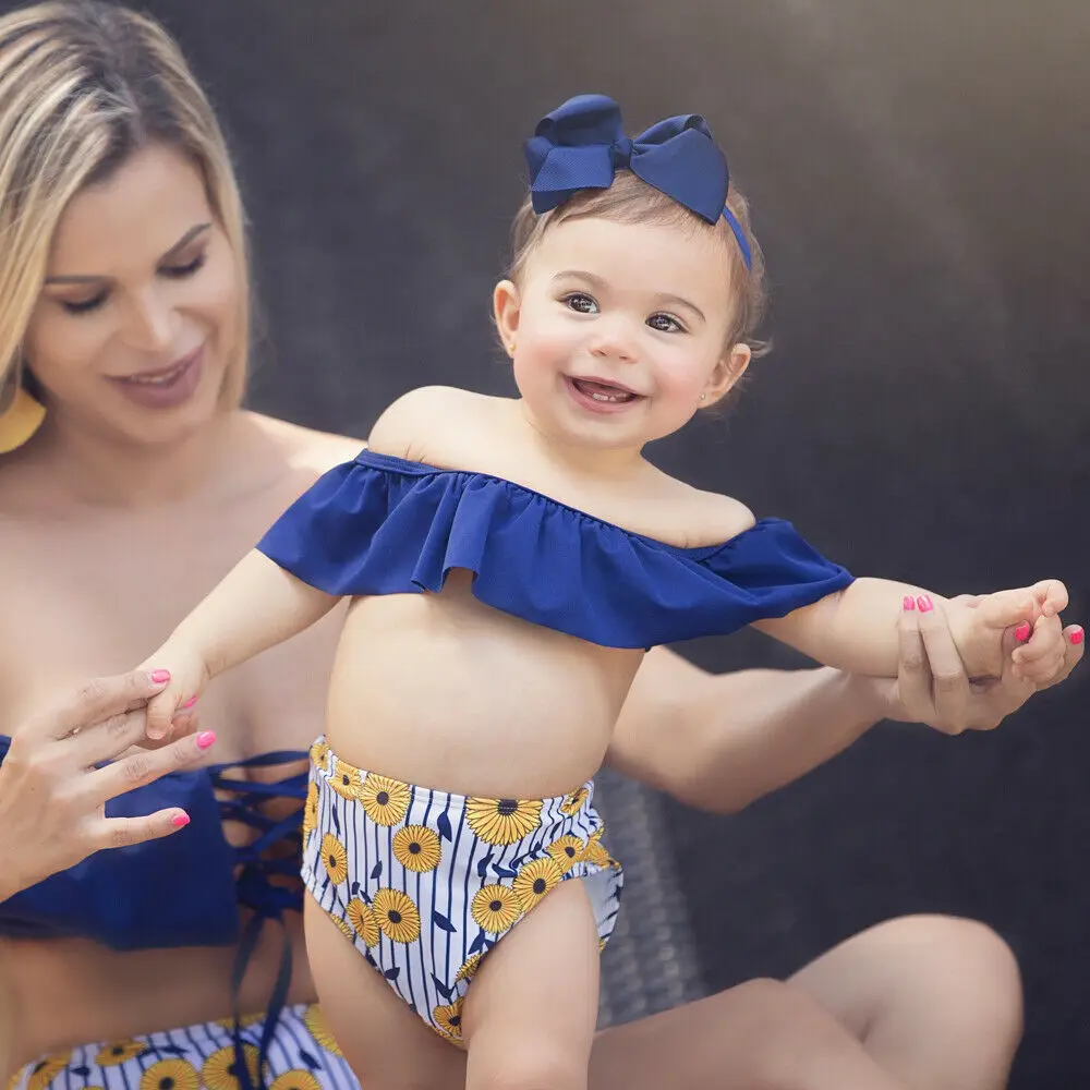 Mommy and Me/плечевые купальники для всей семьи; купальный костюм с оборками