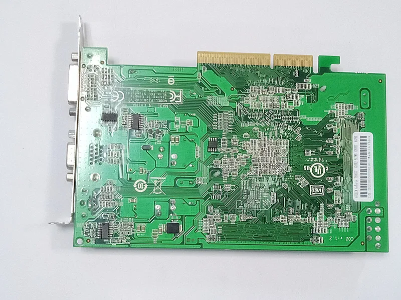 Бесплатная доставка Совершенно новая видеокарта nVIDIA GeForce 7600GT 512M 128Bit DDR2 AGP 4X 8X VGA DVI|