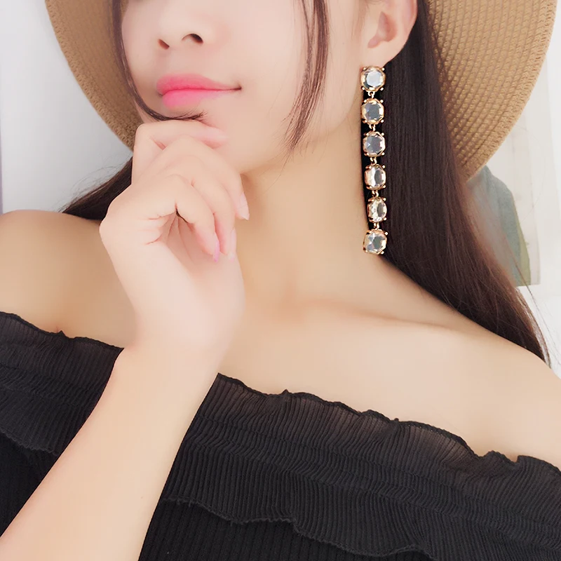 Металлический бампер с акриловым инкрустированные длинные модные серьги