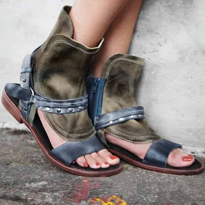 Новые летние туфли на плоской подошве сандалии-гладиаторы женские кожанные