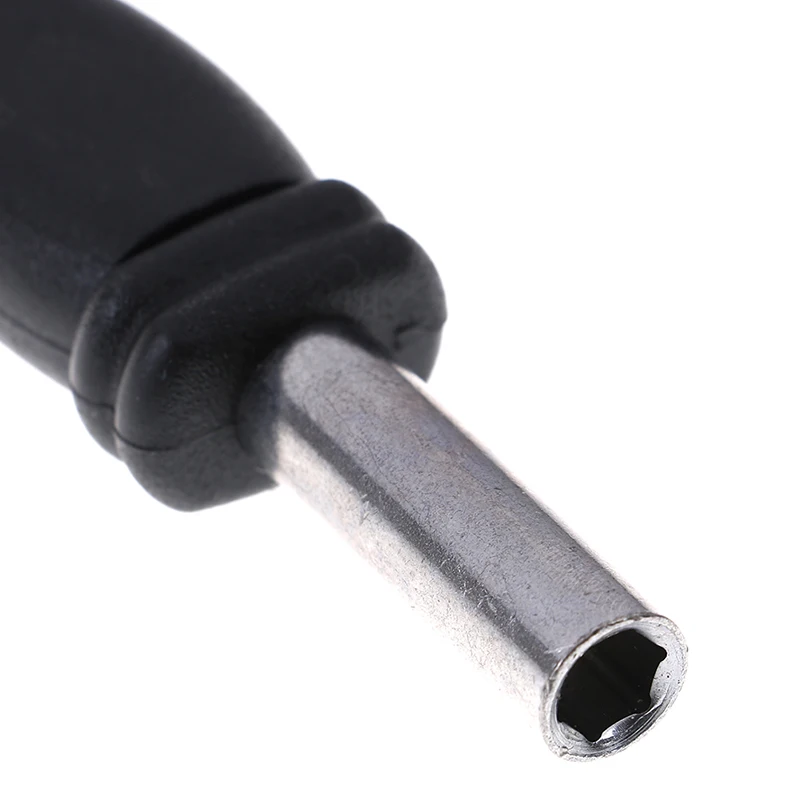 

1set 1Pcs Screwdriver Socket and 2pcs Screwdriver Bits 4.5mm 3.8mm Screwdriver security bit tool