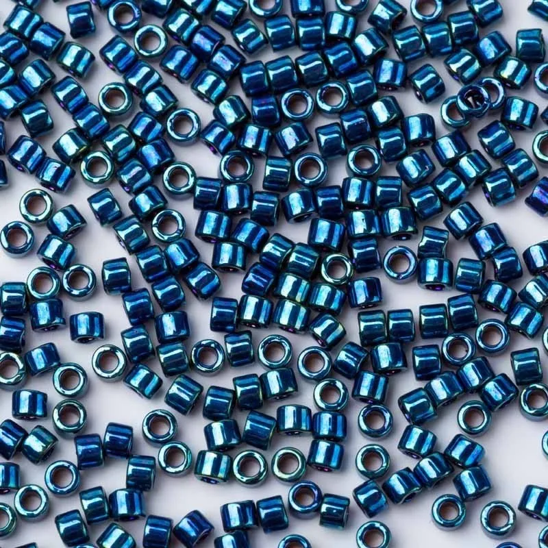 miyuki-DB2 Taidian японский Perles бусины Miyuki Delica для изготовленные вручную французские бусины вышивка 1,6x1,3 мм 11/0 Размеры 3 грамм около 600 штук - Цвет: miyuki-DB2