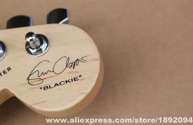 Lisa Music 2018 New Eric Clapton Signature BLACK Guitarra Maple fretboard electric guitar free shipping | Спорт и развлечения