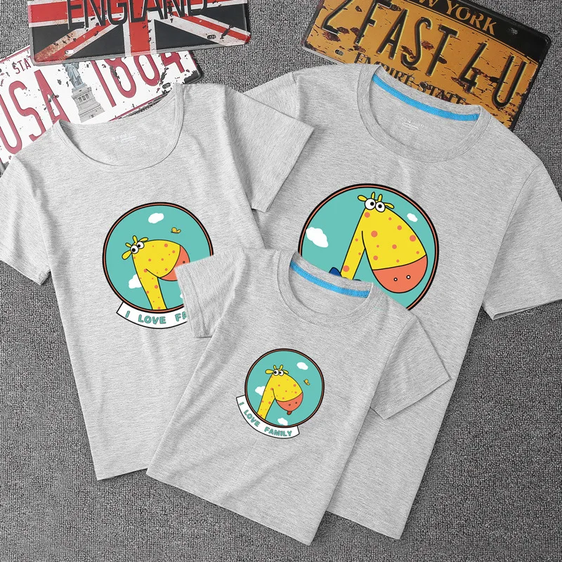 Одинаковая одежда с короткими рукавами для папы и сына хлопковая мамы дочки